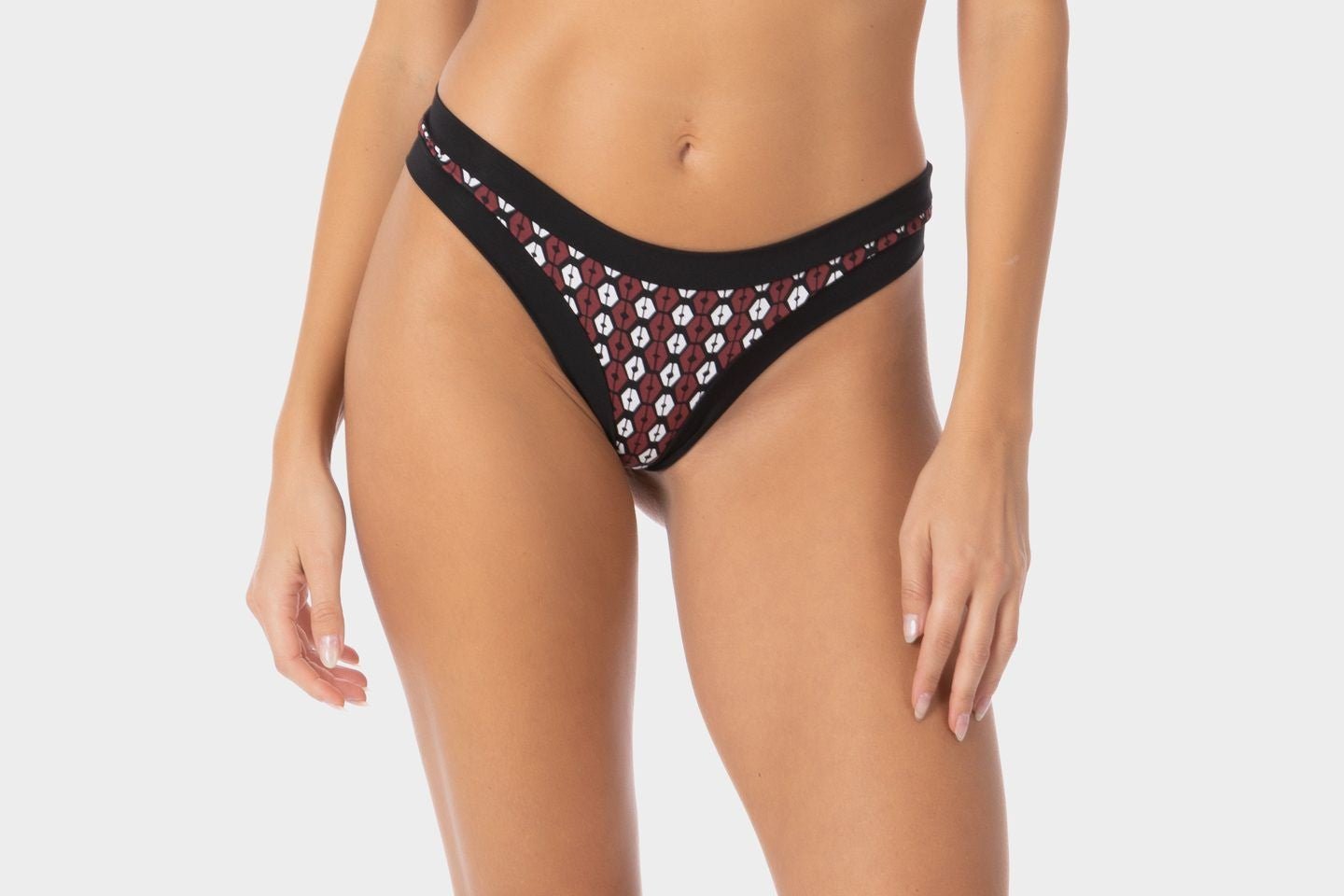 Perla | Slip Bikini a Vita Bassa Bordato - Nero - donna - Raggianti
