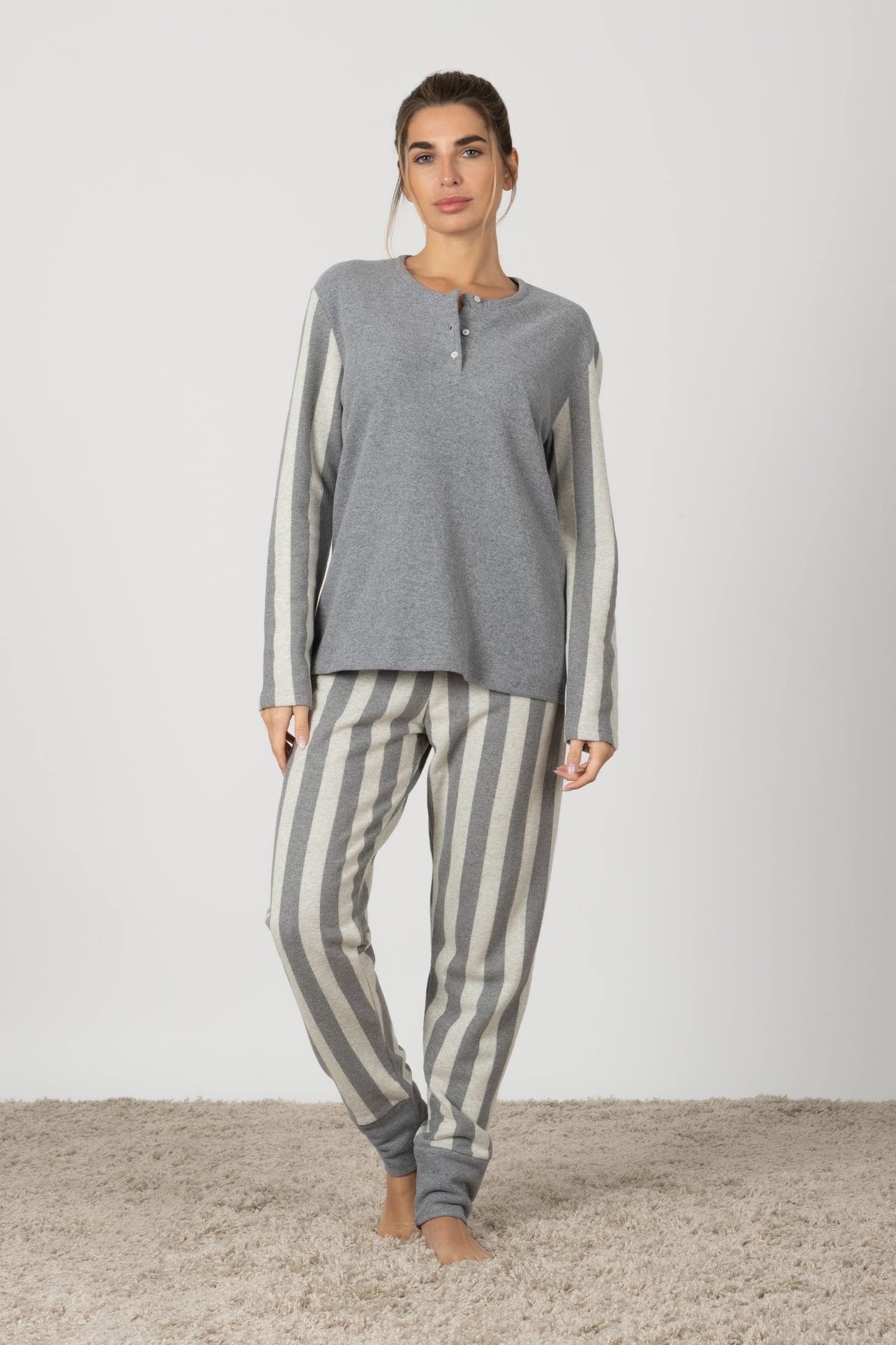 Pigiama con scollo a goccia in Thermo Cotton - Thistle Pigiama con scollo a goccia in Thermo Cotton - Thistle